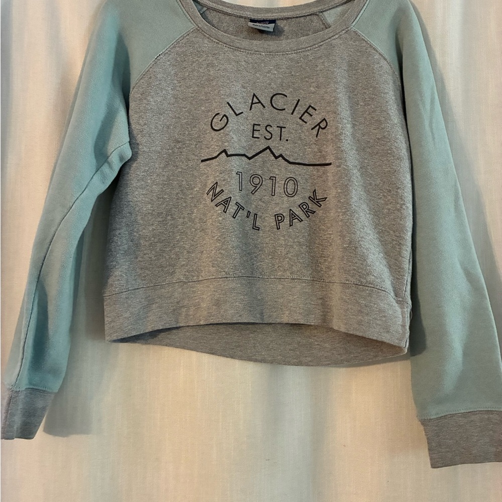 MV Sport Gray and Green Sweatshirt